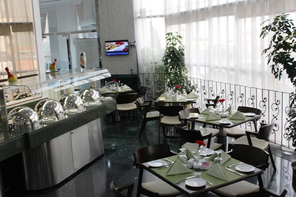 Al Diar Dana Hotel Αμπού Ντάμπι Εξωτερικό φωτογραφία